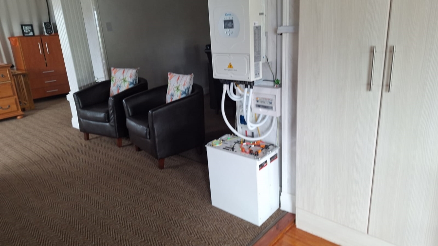 4 Bedroom Property for Sale in Stilbaai Wes Western Cape